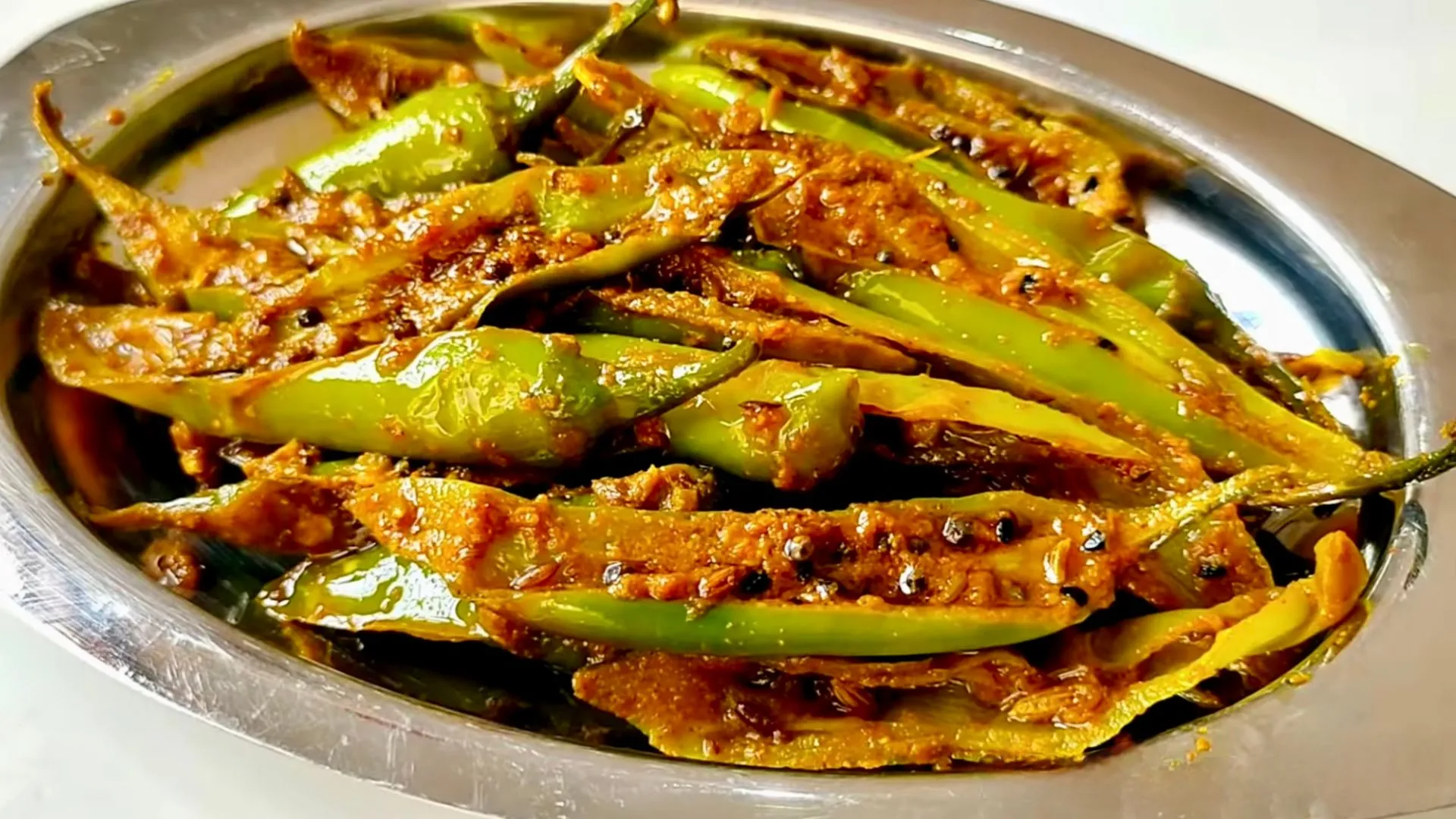 Hari Mirch Ki Recipe In Hindi