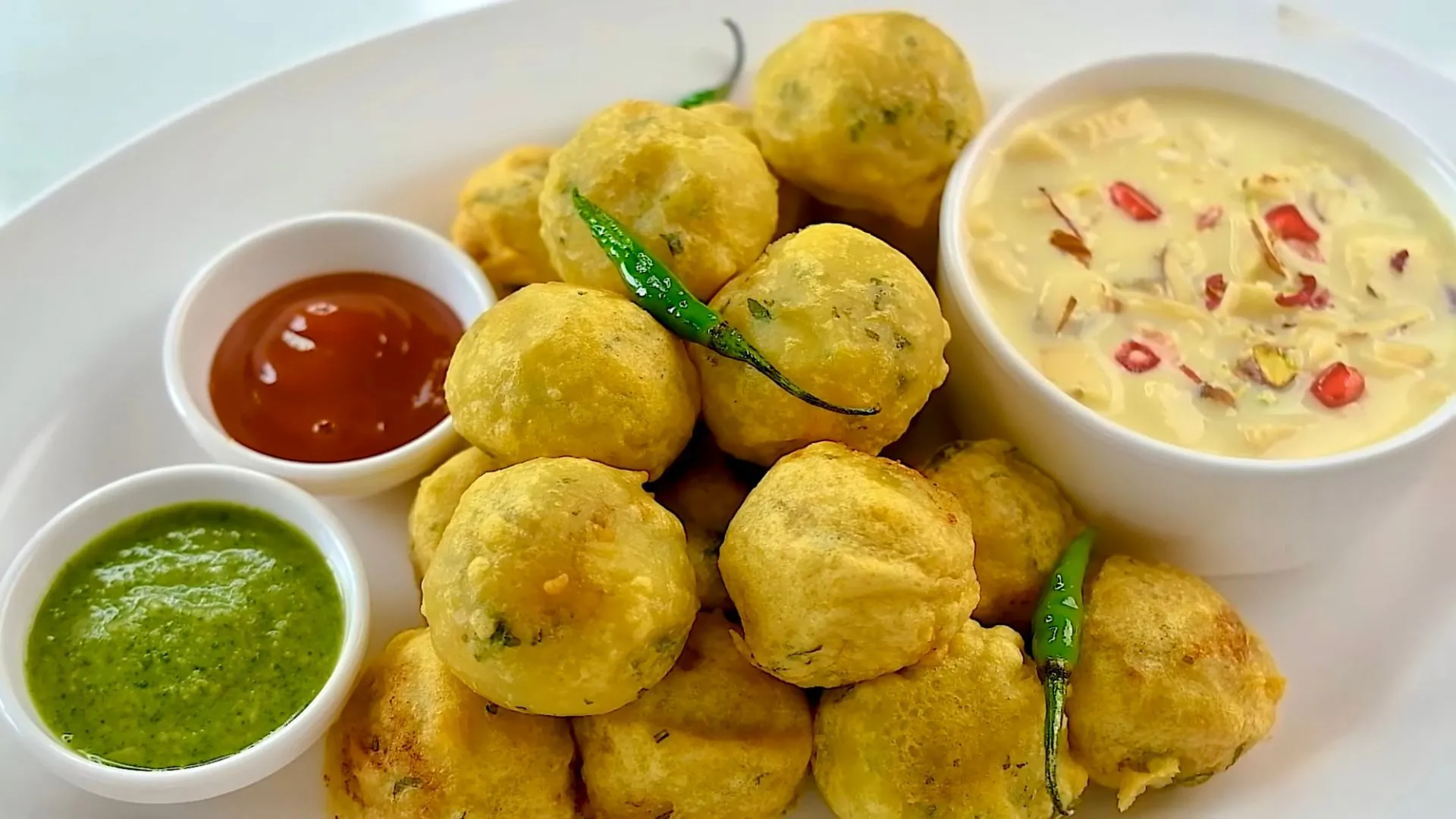 Aloo Besan Ka Nashta Recipe In Hindi